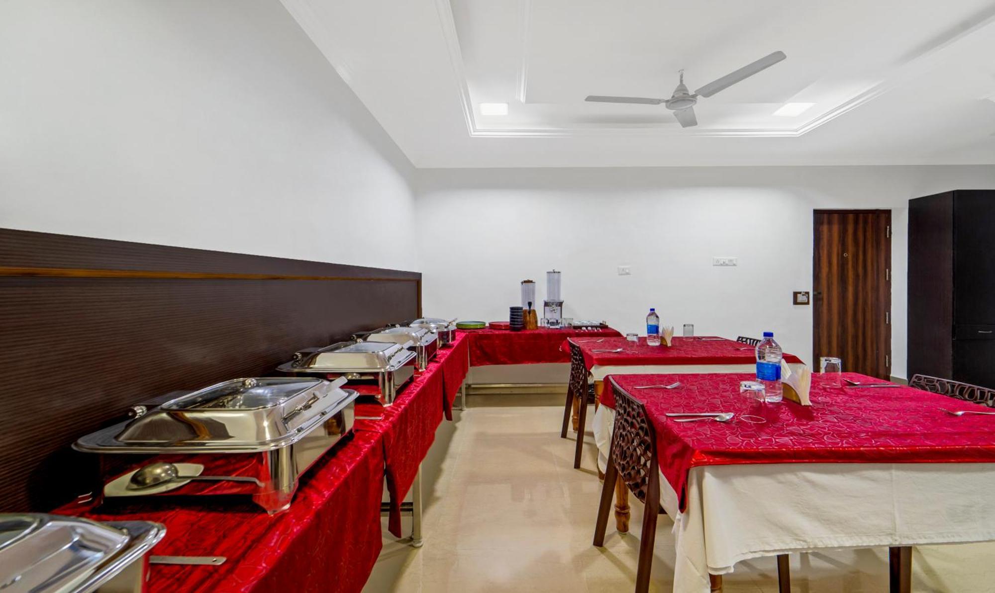 Treebo Ngh Transit Hotel Chennai Exterior photo