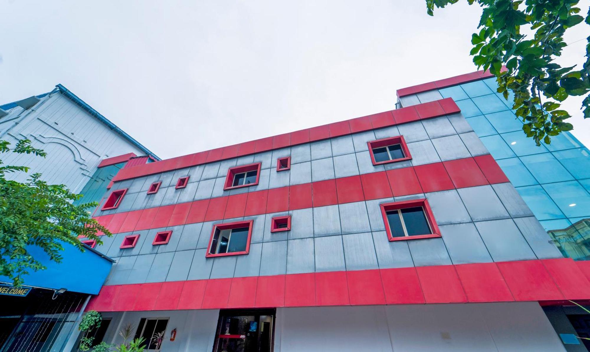 Treebo Ngh Transit Hotel Chennai Exterior photo