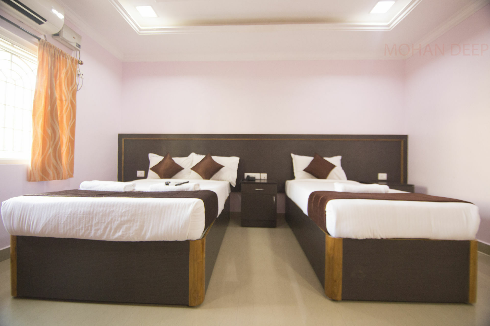 Treebo Ngh Transit Hotel Chennai Exterior photo