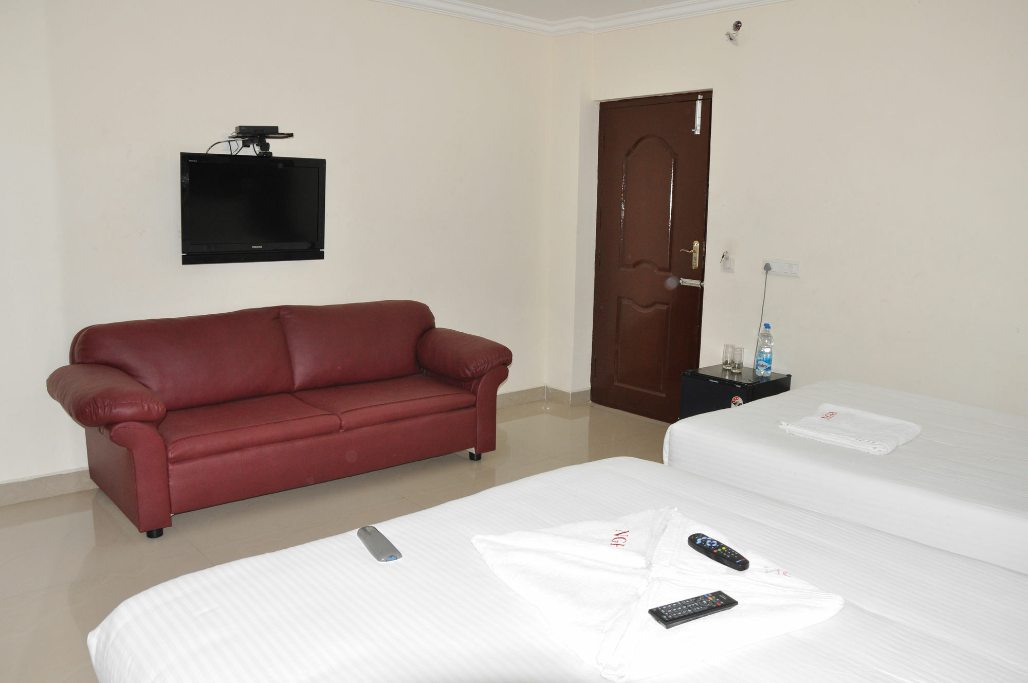 Treebo Ngh Transit Hotel Chennai Exterior photo